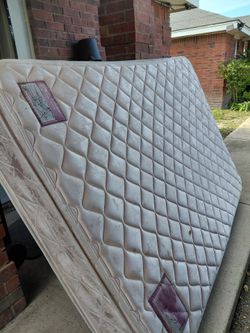 Full mattress