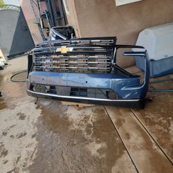 2025 Suburban Bumper 