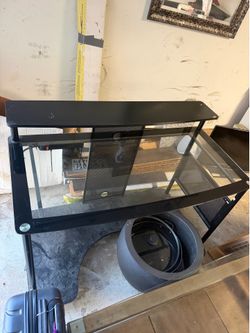 Computer desk