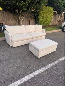Crate and Barrel Couch sofa Sectional like new