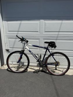 Schwinn moab bike