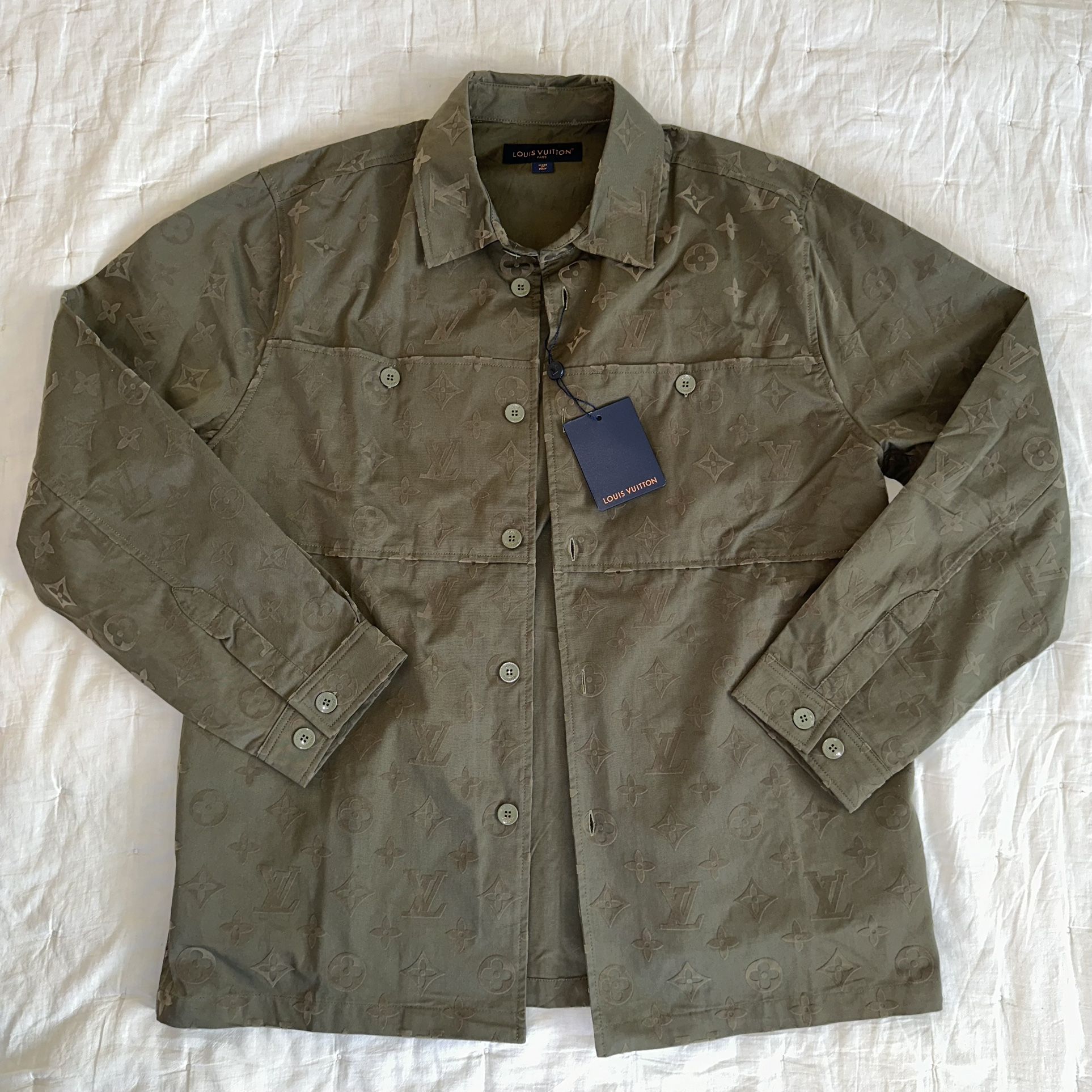 LV DENIM JACKET FOR SALE - Size L ($380)