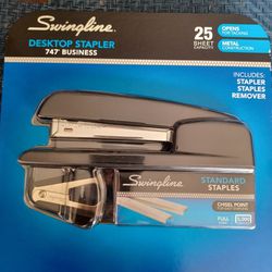 Swing line 747 Stapler Set