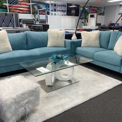 Beautiful Sofa And Love Living Room Set Now 40% Off PRICED AT $999 Sale Ends Monday 
