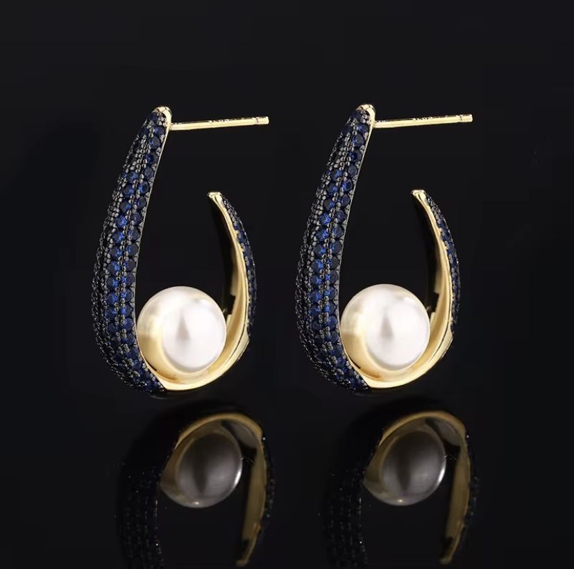 Temperament Gold Plated Inlaid Pearl Zircon Earrings
