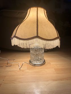 Elegant Fringed Shade Table Lamp