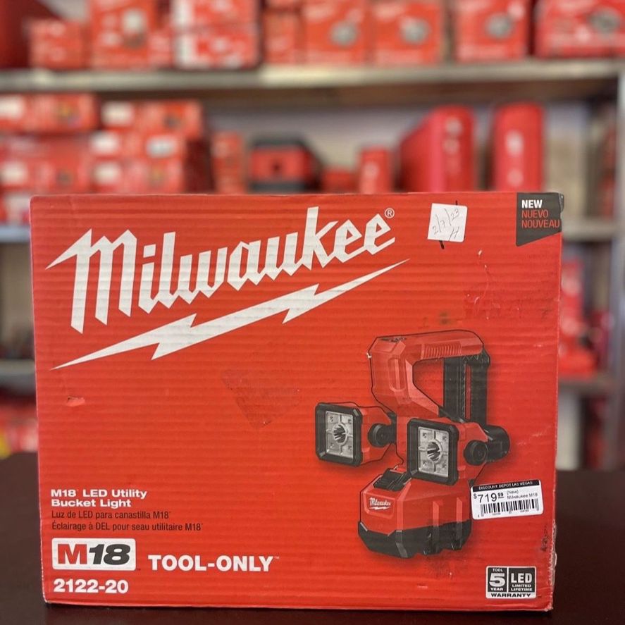 MILWAUKEE M18 LED UTILITY BUCKET LIGHT (TOOL ONLY) 2122-20 for Sale in Las  Vegas, NV OfferUp