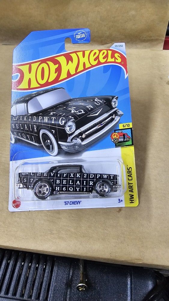 Hotwheel '57 Chevy Treasure Hunt Style Wheel Swap