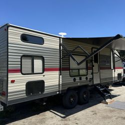 2018 Patriot Edition Travel Trailer For Weekend Camping