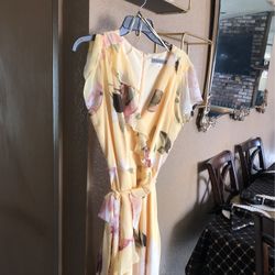 Size 14 Beautiful summer Dress 