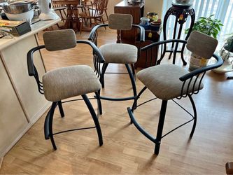 Carolina Swivel Counter Chairs