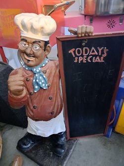 Chef/Cook Statue