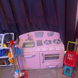 Cocina De Juguete Con Muchos Accesorios 