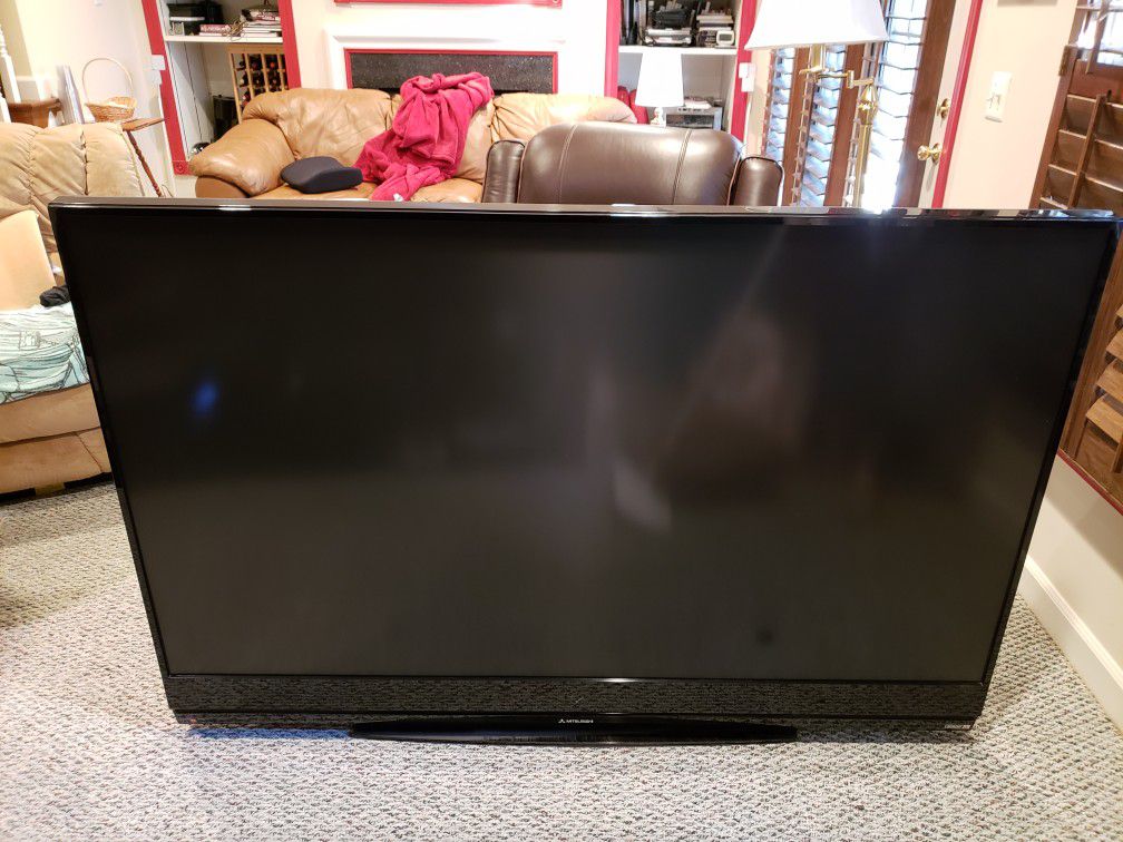 TV Mitsubishi 73 inch for $200 or best offer. Must be able to pick up.