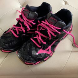 Mizuno wave lightning RX3 women's 10 black/pink open spaces in heel dynamotion