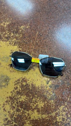 Vera wang sunglasses