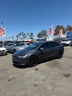 2023 Tesla Model X Plaid