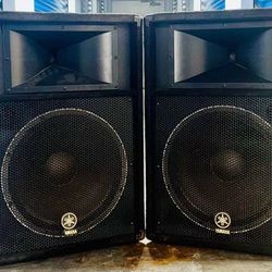 Yamaha S115V 15” Professional Speakers PA DJ Church