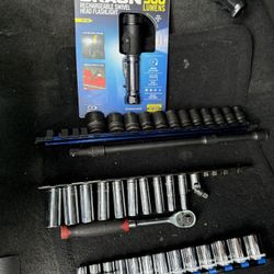 Tools And Flashlight 
