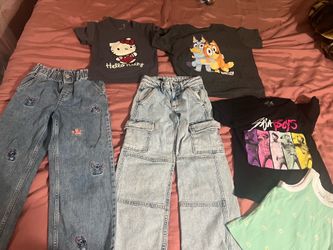 Stitch saja boys bluey hello kitty bundle 6/7