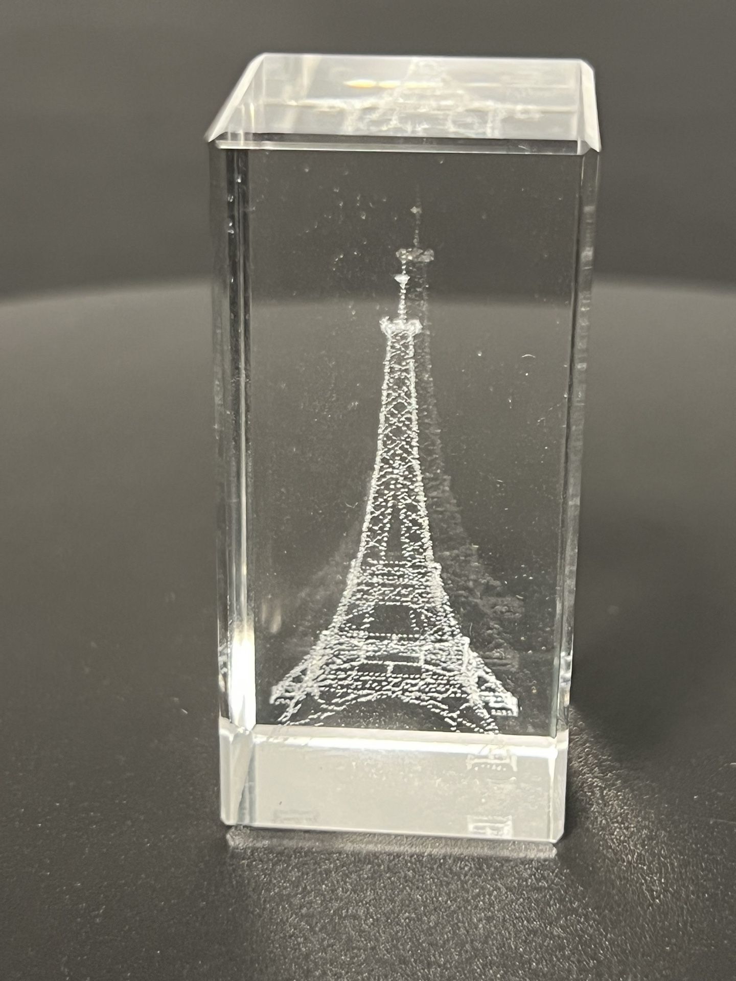 Vintage 1990s Crystal Eiffel Tower Laser-Etched Paperweight Figurine, 2”