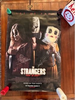 THE STRANGERS: PREY AT NIGHT AUTOGRAPHED COLLECTOR SET