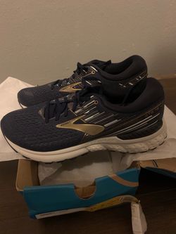 Brooks men’s shoes