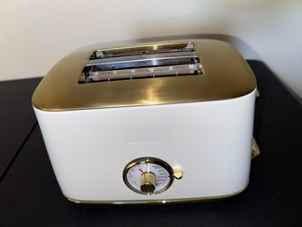 2 slice Breville Sea Salt & Brass Toast Select Luxe
