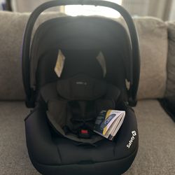 Safety First 8 in 1 Travel System