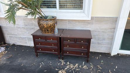 Free Night Stands Dresser Glass Coffee Table