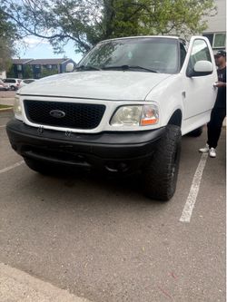 Ford F150  cash 3,500