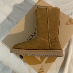 Koolaburra by UGG Tall Boot