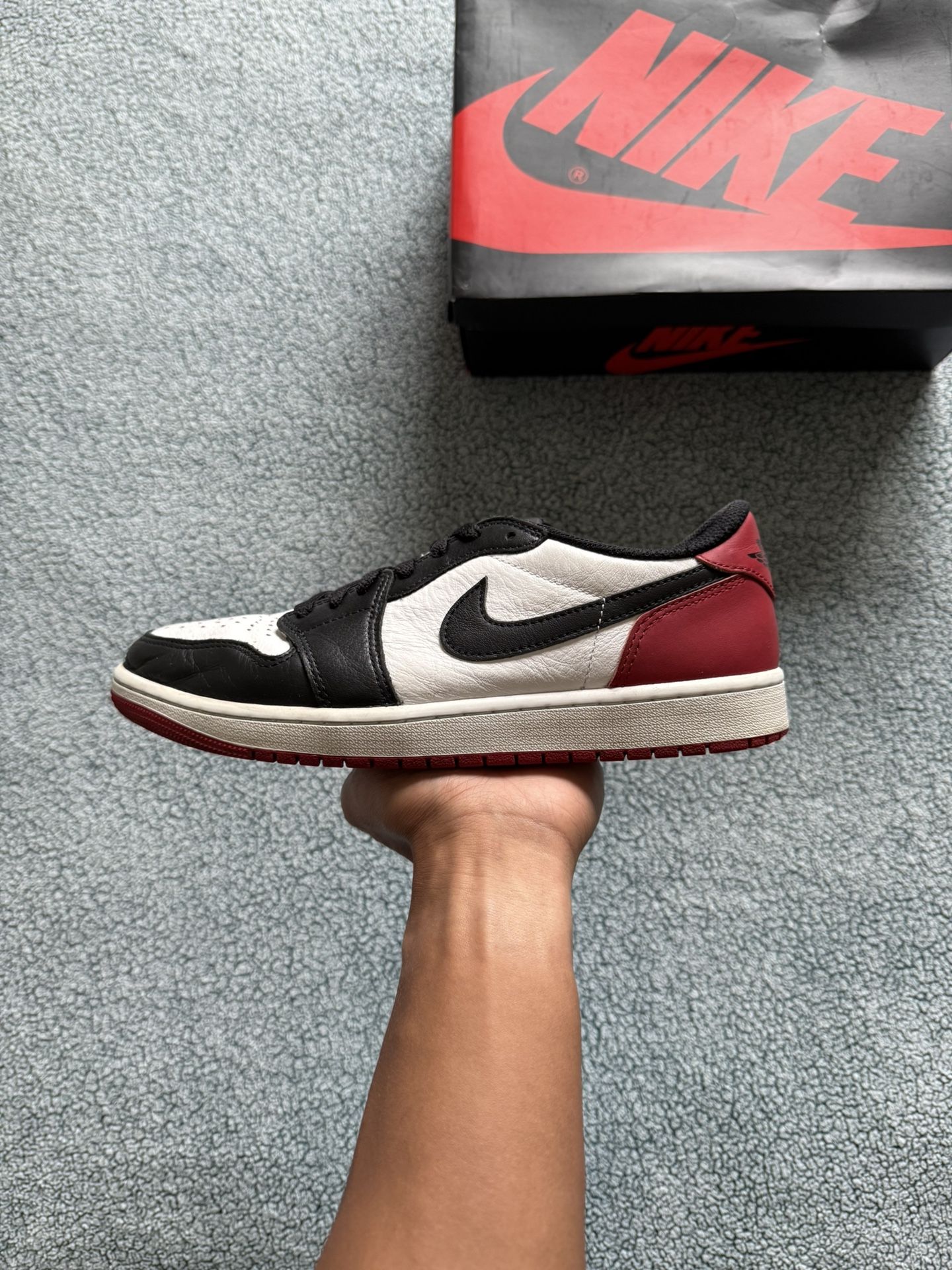 Jordan 1 Low Black Toe
