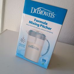 Dr. Brown's Formula Mixing Pitcher. 