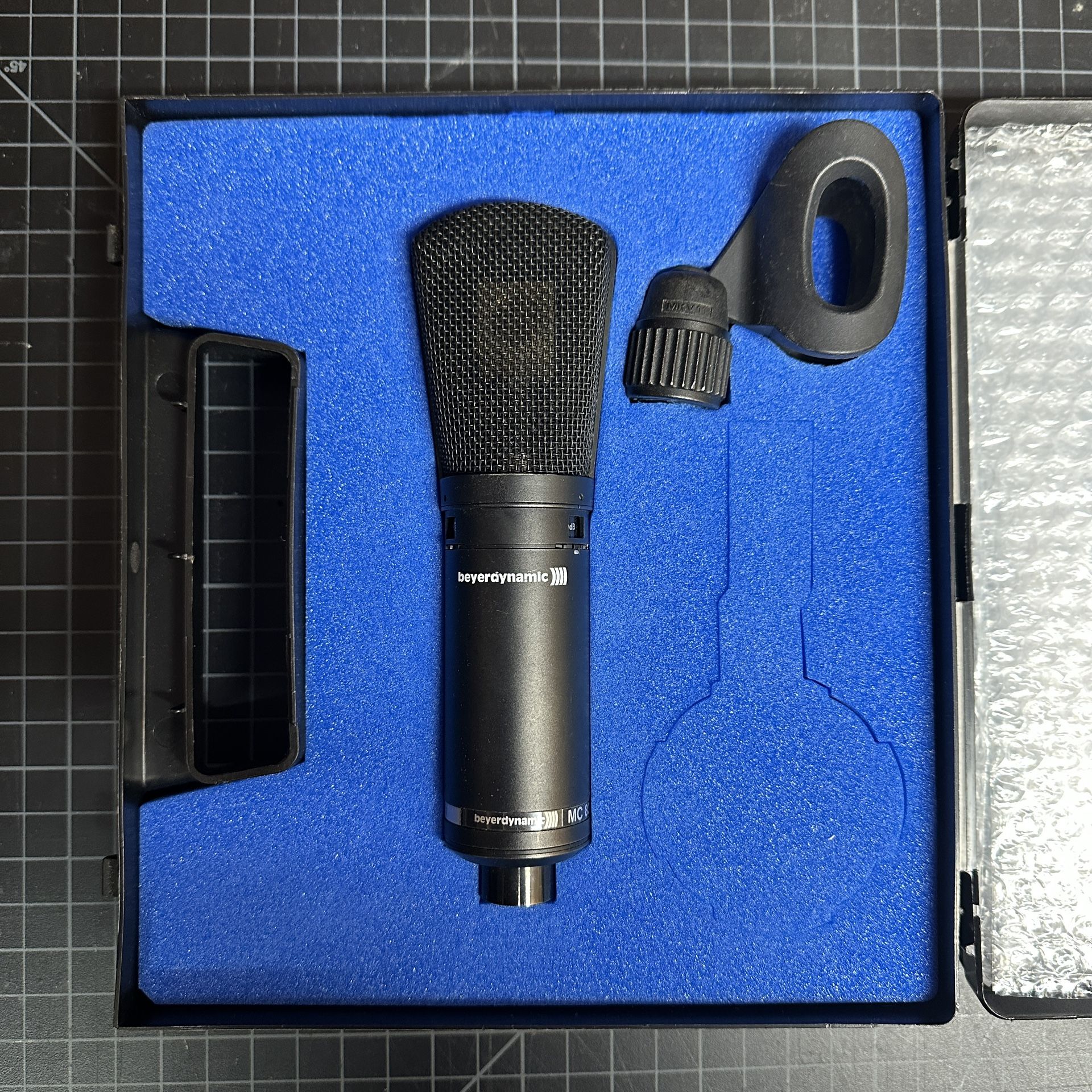 Beyerdynamic LDC MC834 N (c) Studio Mic