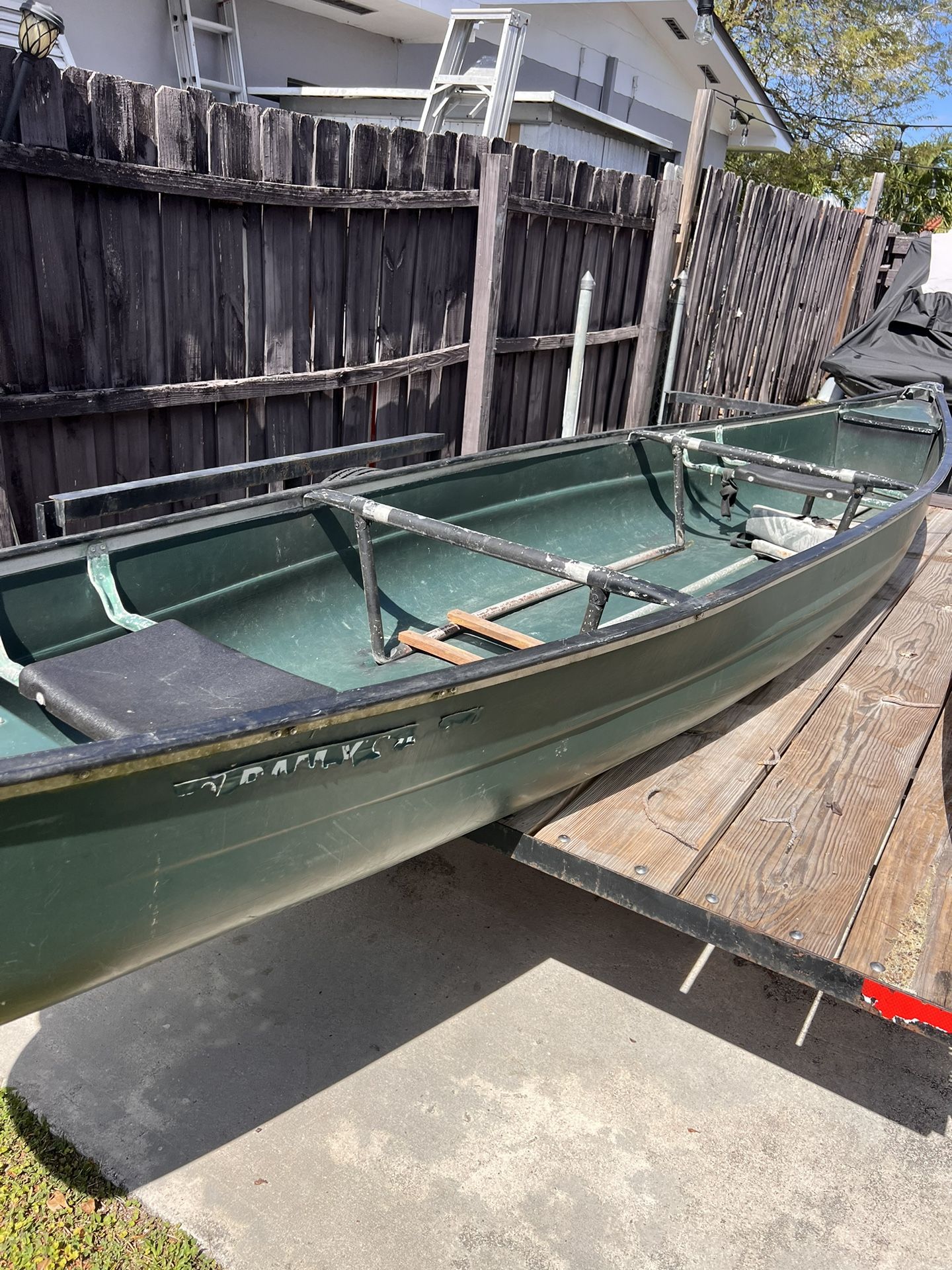 Coleman Scanoe 3 Person 16ft
