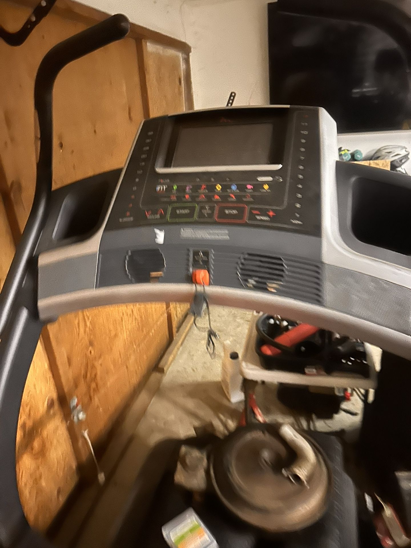 Free Motion Fit 2000 Gs Incline Trainer