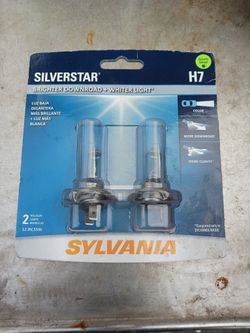 Sylvania SilverStar Headlights H7 Wider Light
