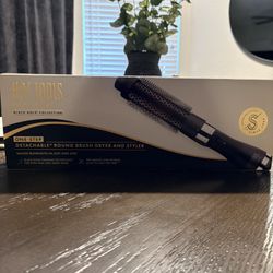 Hot tools Round Brush 