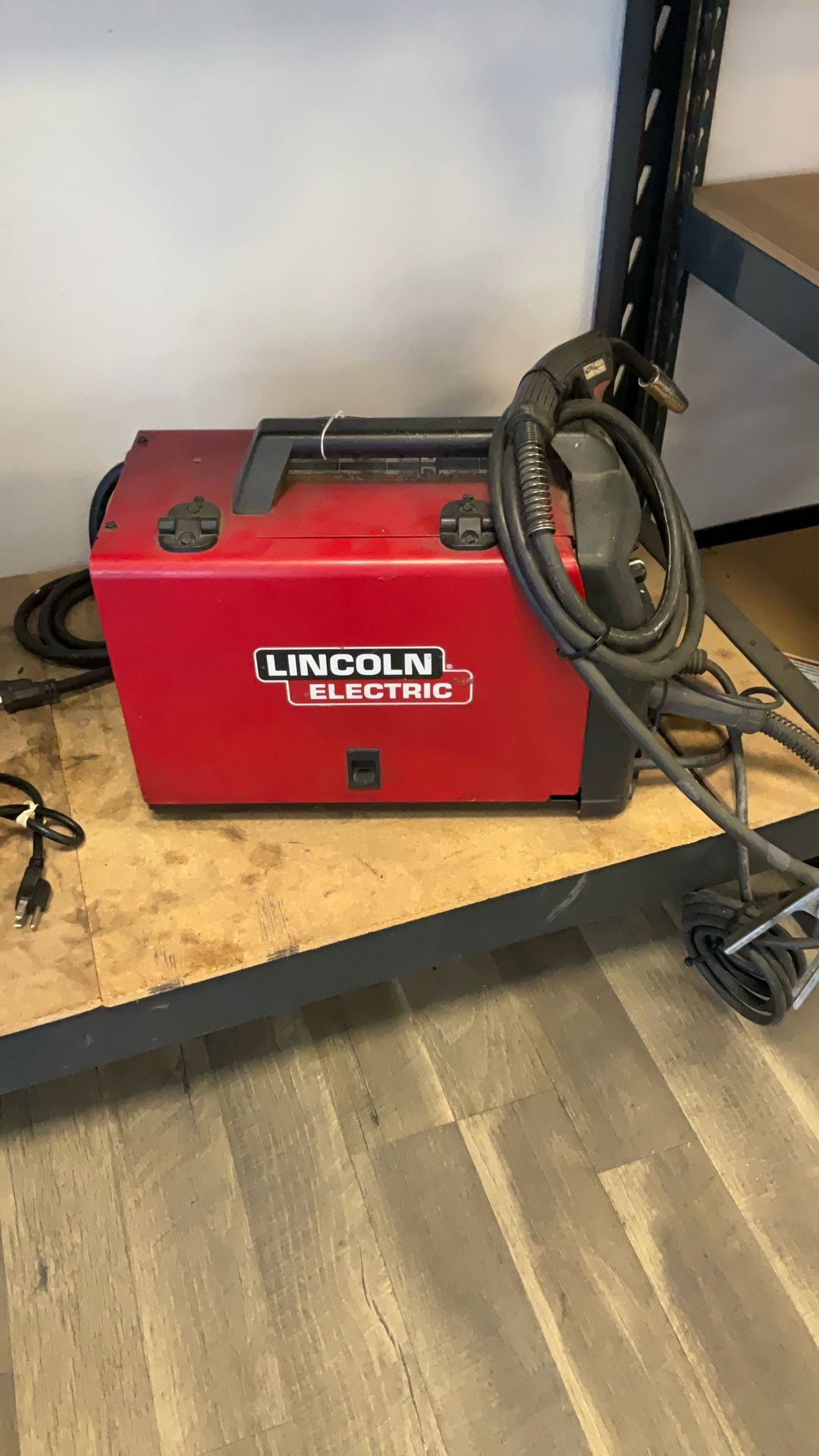 Lincoln Electric LE31mp Mig Welder