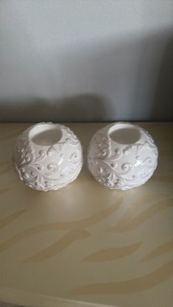 Set of 2 White Ceramic Candle Holders