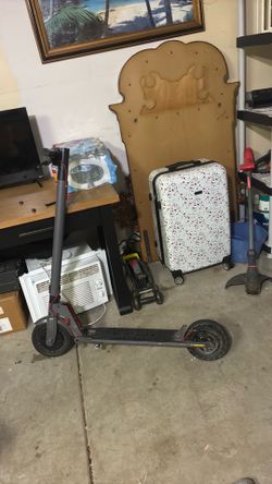GoTrax XR Advance E-Scooter