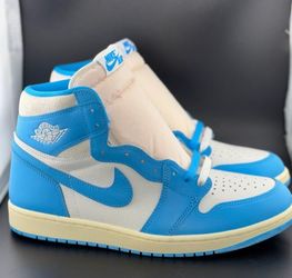 Air Jordan 1 Retro High OG "UNC Reimagined"