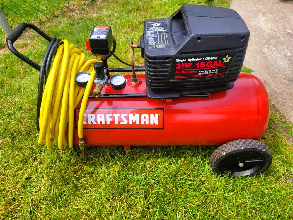 CRAFTSMAN AIR COMPRESSOR 3HP 15 GALLON - HOSE AND AIR CHUCK