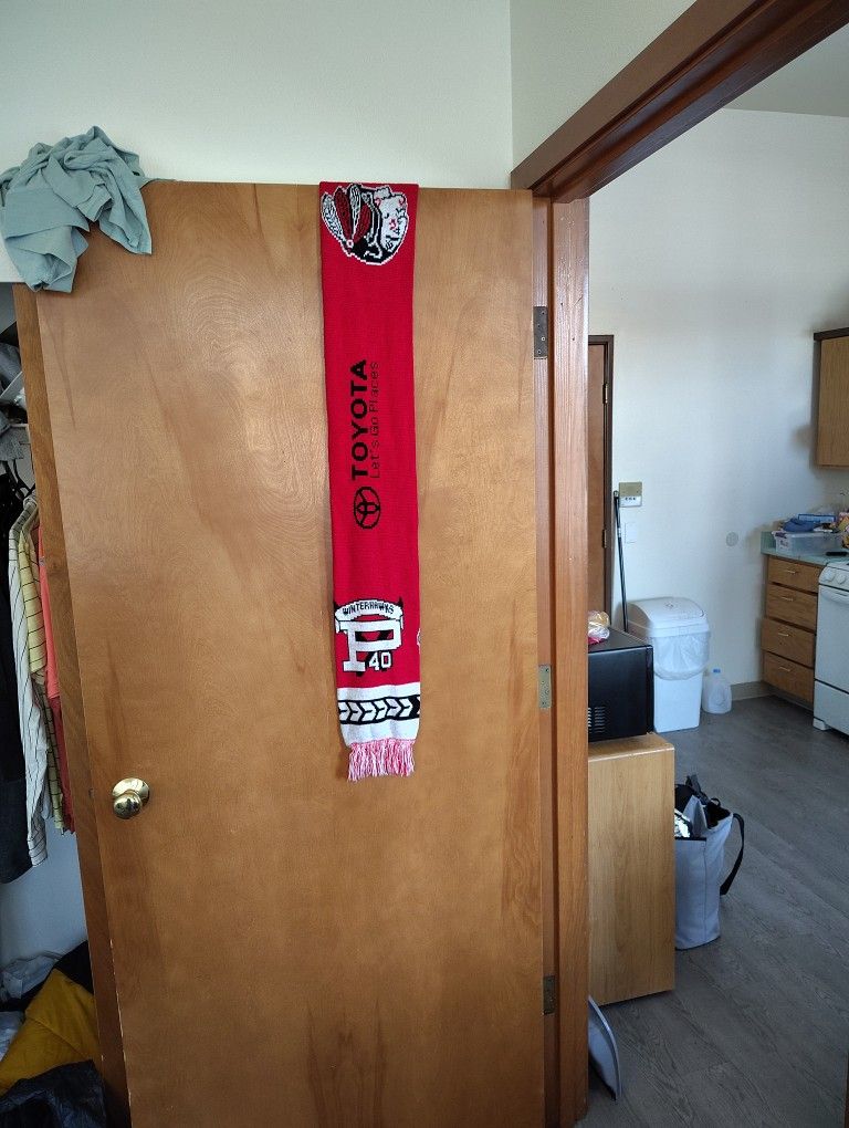 Winterhawks Collector Series Gear 