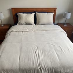 New Queen Bedroom Set With New Mattress