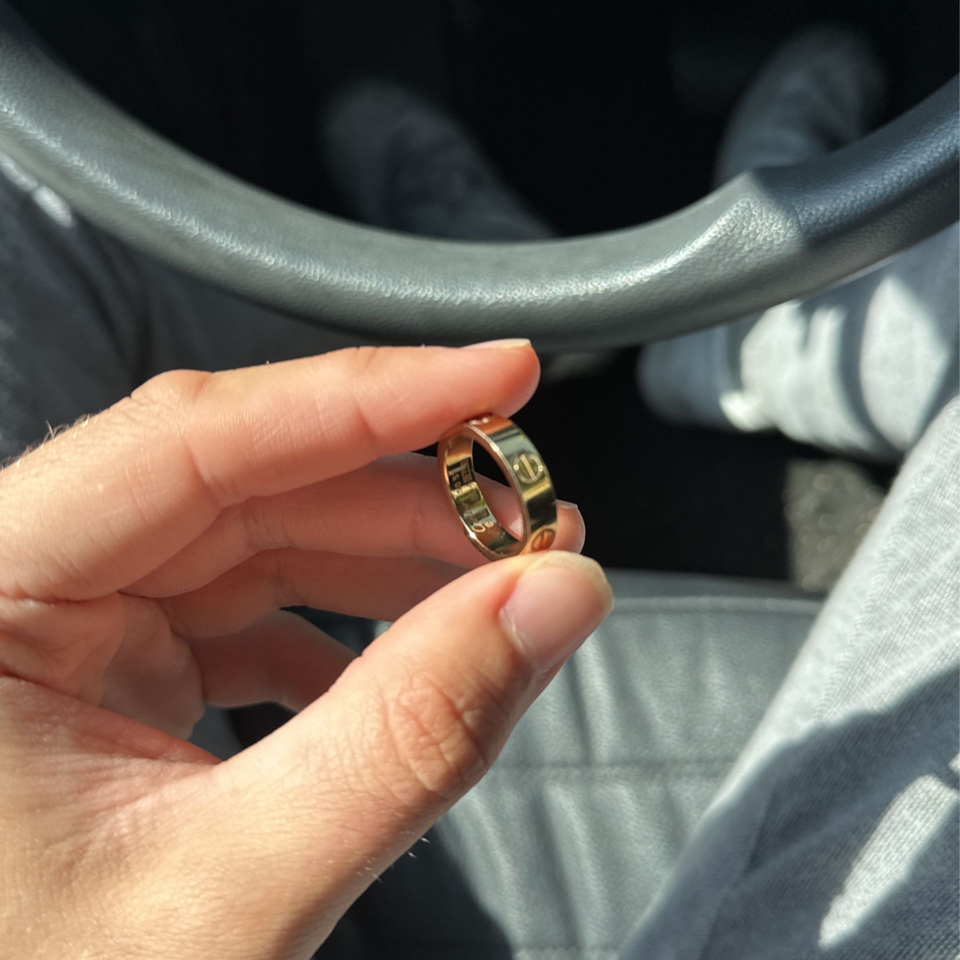 Women’s Cartier Ring