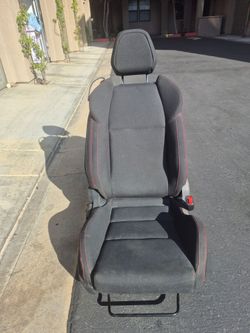 22-25 Toyota GR86 Passenger seat, in excellent condition,  without airbag