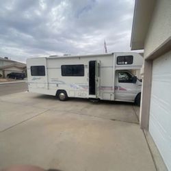 1998 Ford Itaska Winnebago RV 