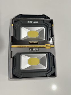 Defiant 2 Pack Rechargeable Magnetic Utility Light With Power Bank 3000 Lumens